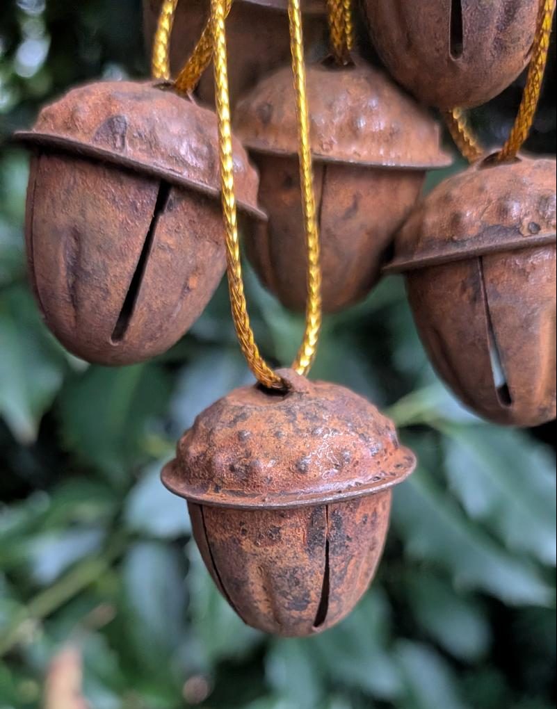 rusty acorns for decorating a twig arch in autumn